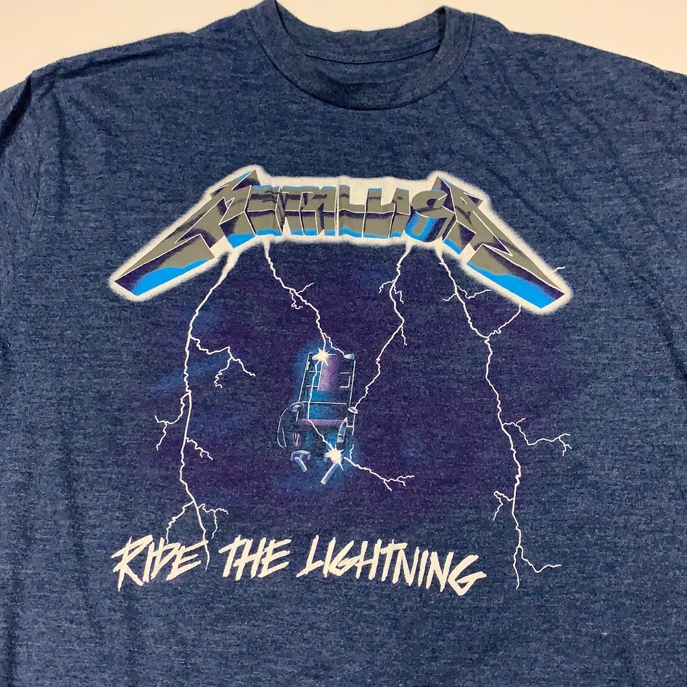 Metallica L T-Shirt